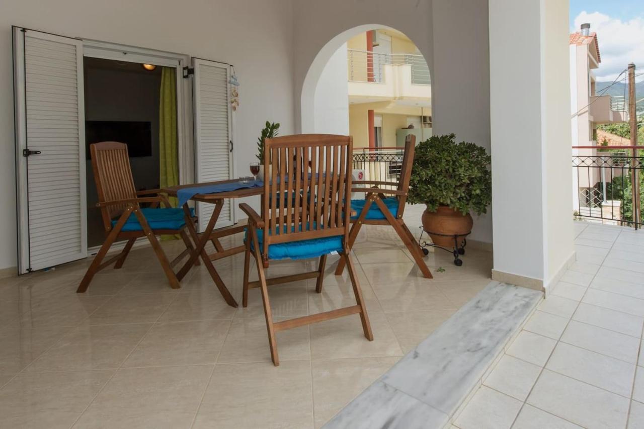 Thano'S Stylish Flat Just 150M To The Beach Faraí Екстериор снимка